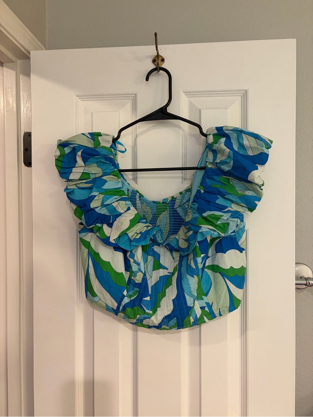 Maeve Anthropologie Abstract Print Smocked Ruffle Crop Top M Blue Green